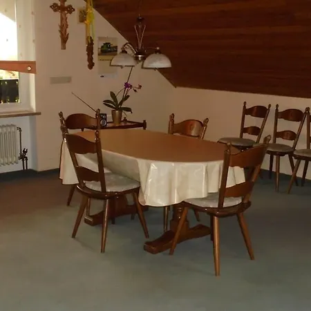 Bauer Mit Wunderschoenem Panoramablick Daire *